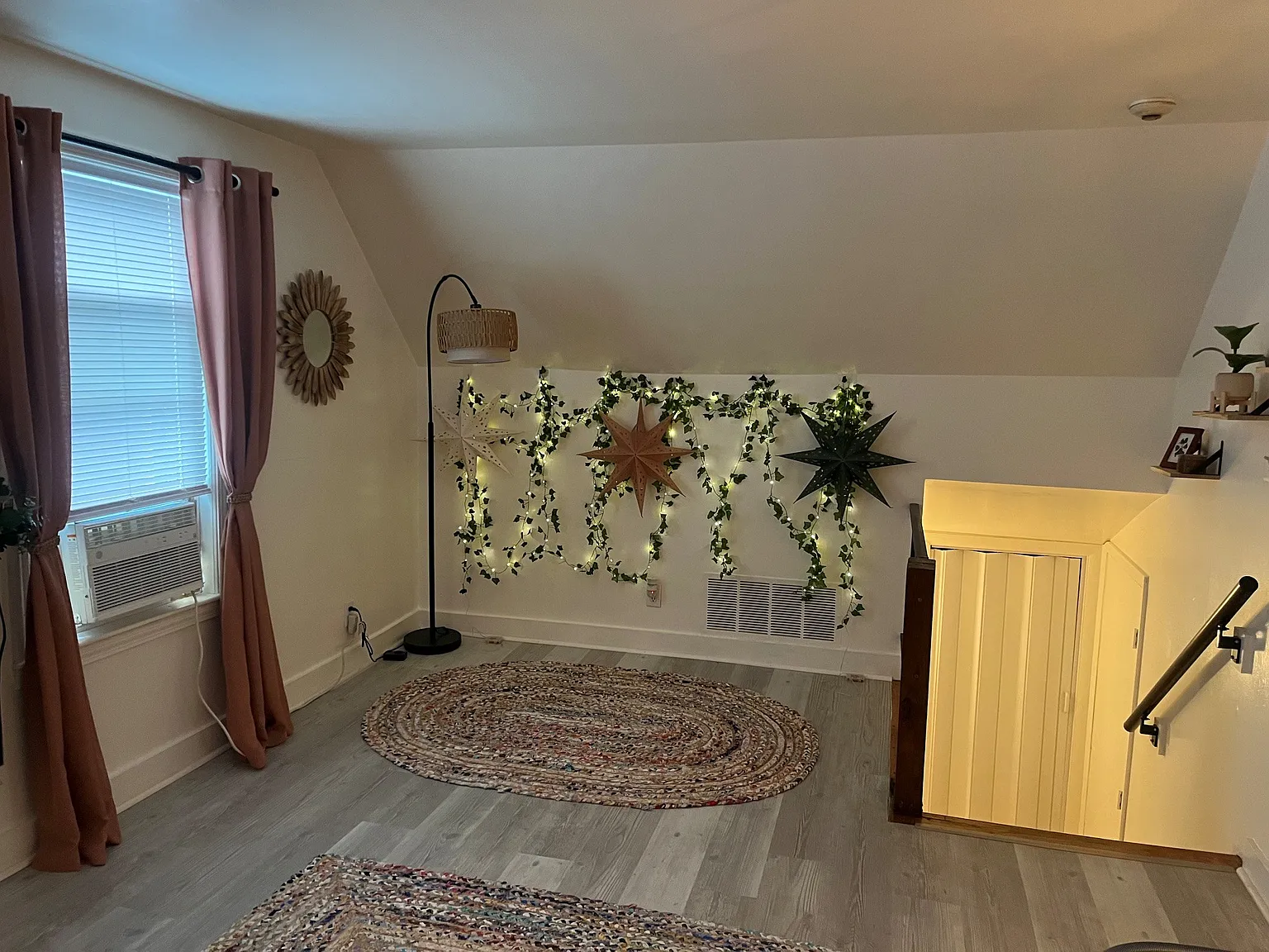 1 bed, 500 sqft, $2,100 — Photo 3