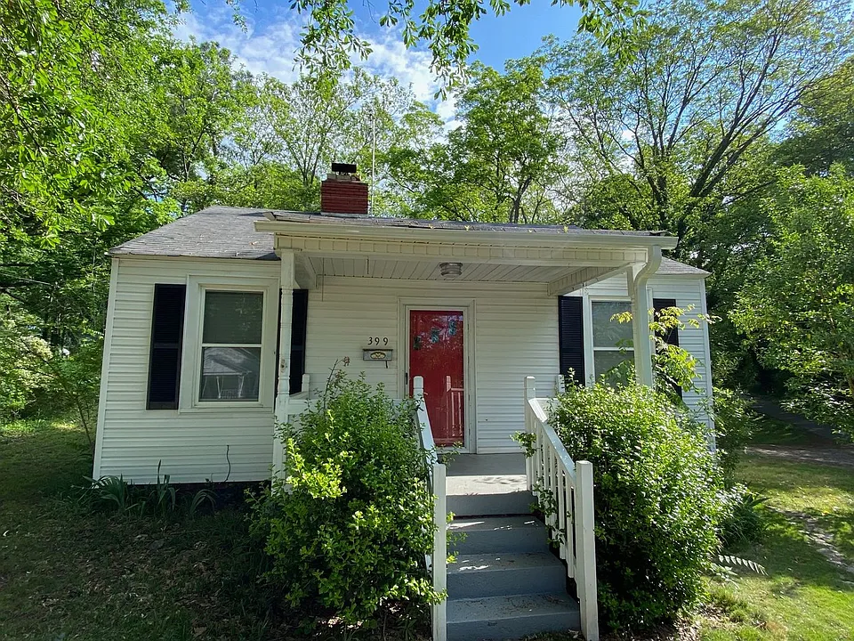 399 Sloan St