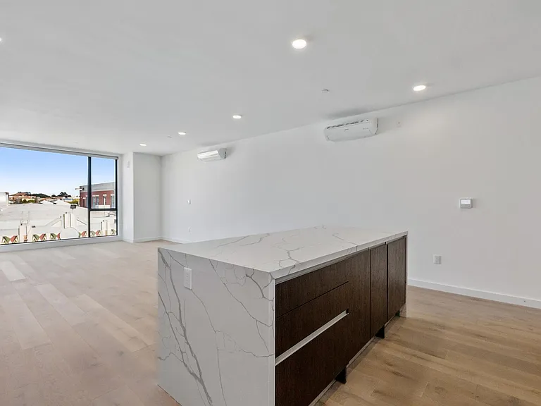 2 Russia Ave #301 — Photo 6