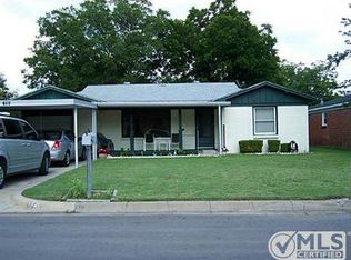 721 Ala Dr, White Settlement, TX 76108
