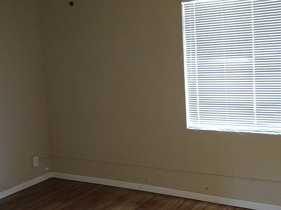 4th image of 1222 W Roosevelt St
