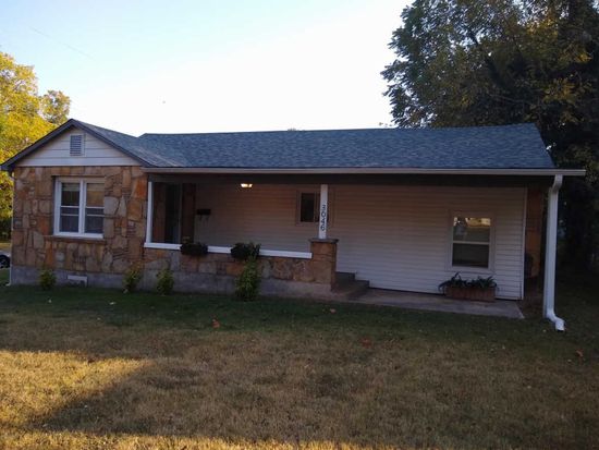 3046 E 9th St Joplin Mo 64801 Zillow