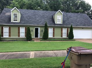 5006 E Old Farm Rd, Memphis, TN 38125