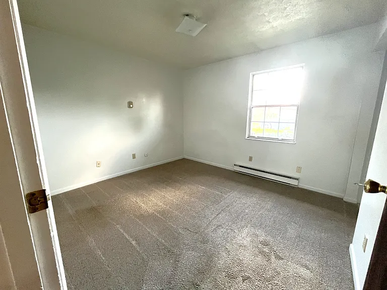 1020 Arrowhead Dr — Photo 6
