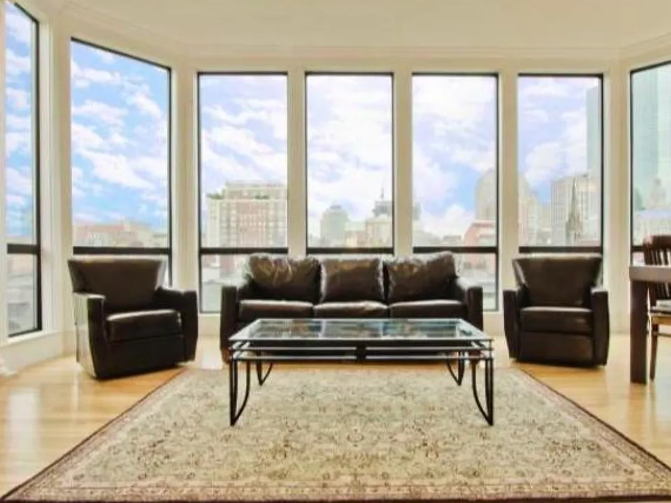 113 Beacon St #3