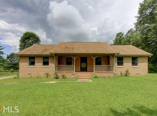 40 Wynn Dr, Hampton, GA 30228