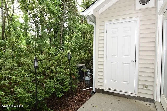 2 bed, 2.5 bath, $1,825 — Photo 3