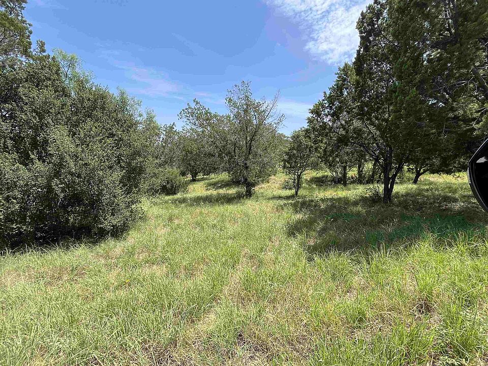 2nd image of 329 Spider Valley