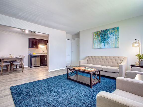 5th image of 725 W Bode Cir #8575207
