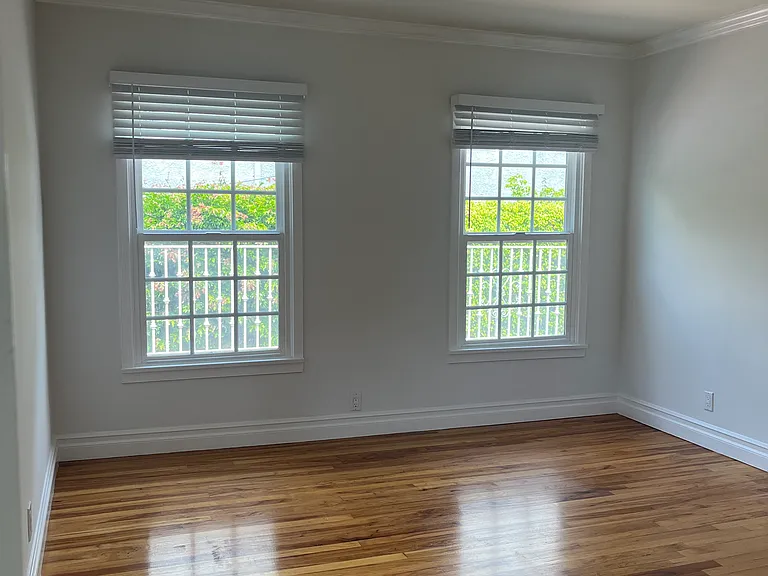 BEDROOM HARDWOOD FLOORS