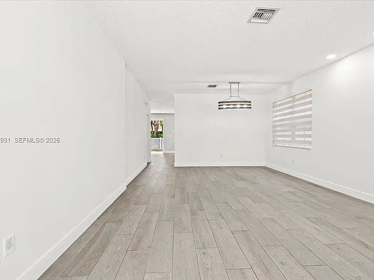 5014 SW 155th Ter #5014 — Photo 36
