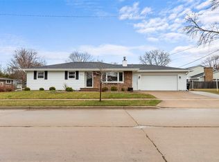 1826 W Grant St, Appleton, WI 54914