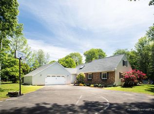 64 Woodside Meadow Rd, York, ME 03909