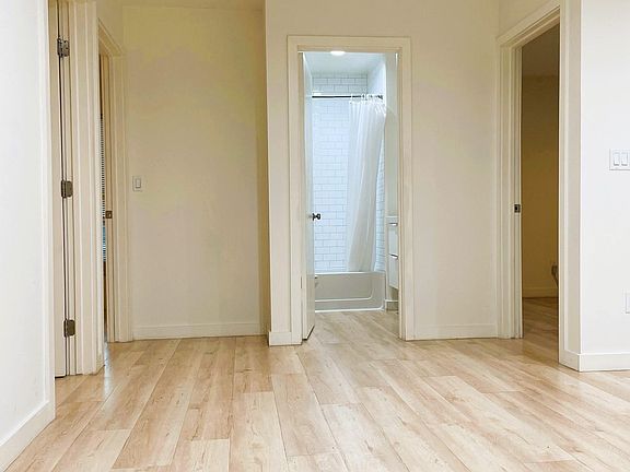 4th image of 368 N Avenue 57 APT 8