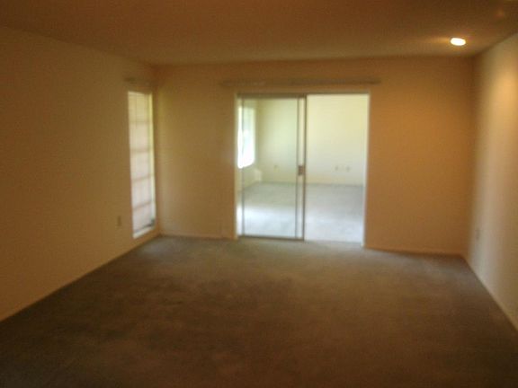4th image of 17839 N 102nd Dr