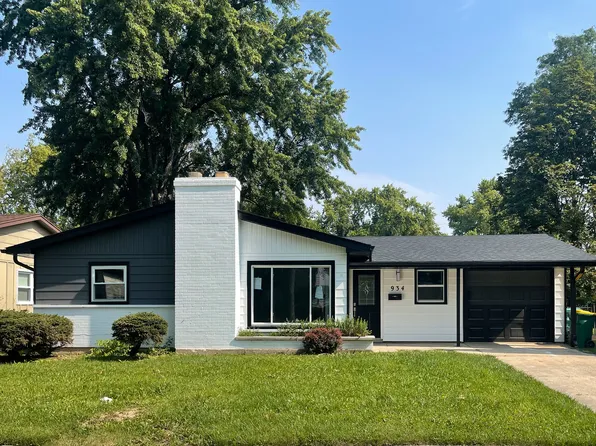 934 Beverly Dr, Wheeling, IL 60090