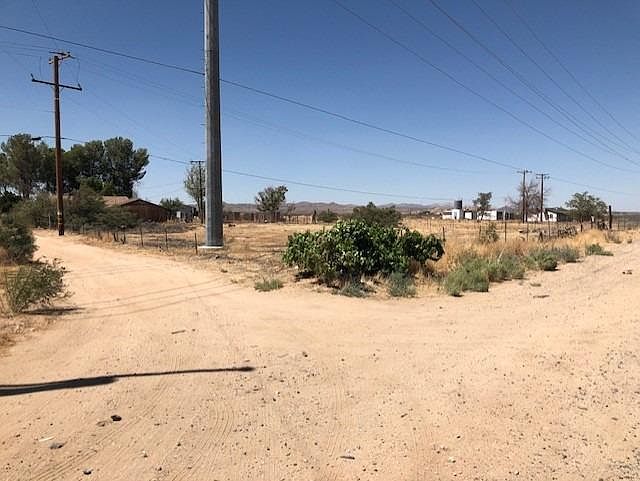 1st image of 20556 Highway 395
