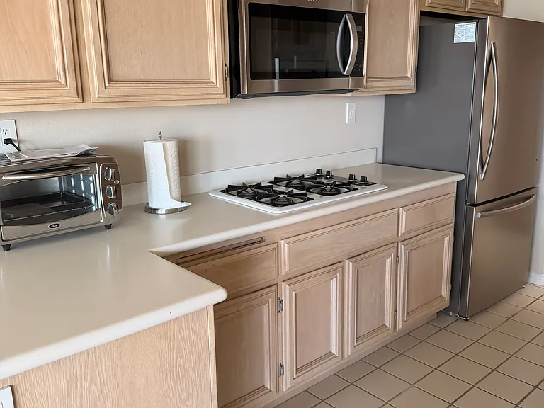 2222 S Mesa St #17 — Photo 9