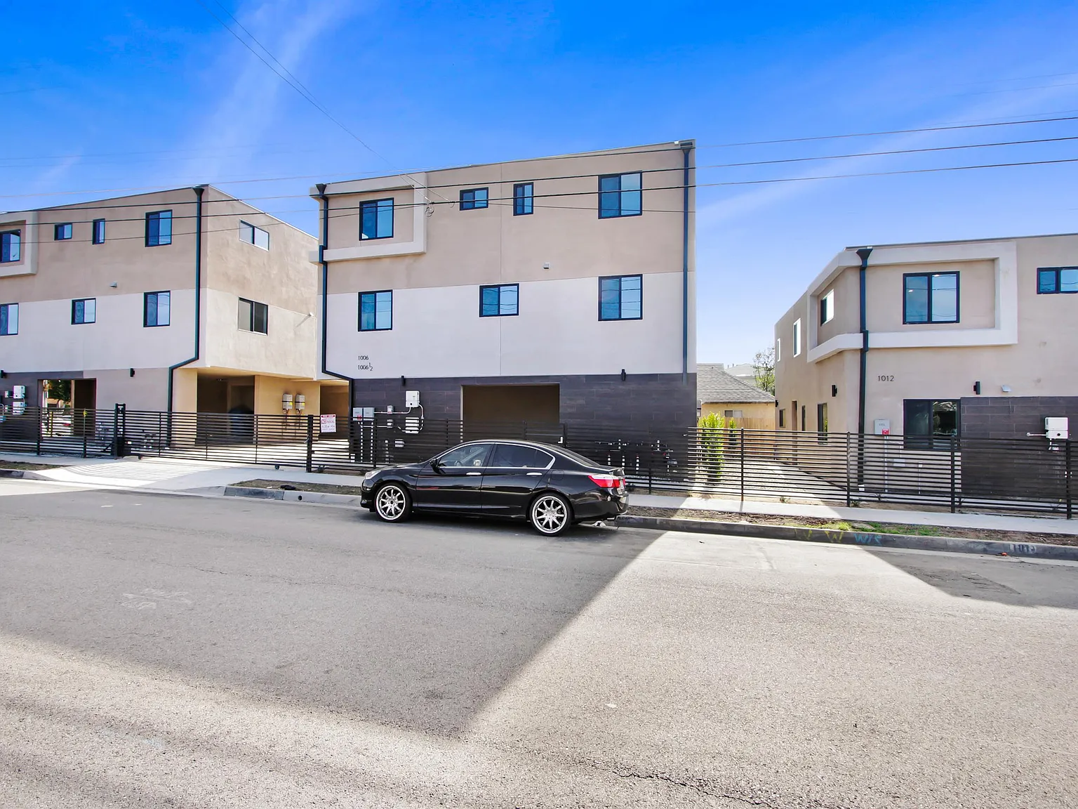 Spence @ 7th Street Residences (5) - 3502 1/2 E. 7th St. — Photo 3