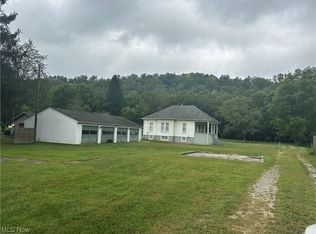 50181 Fairpoint Maynard Rd #R, Saint Clairsville, OH 43950