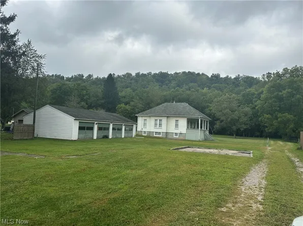 50181 Fairpoint Maynard Rd #R, Saint Clairsville, OH 43950