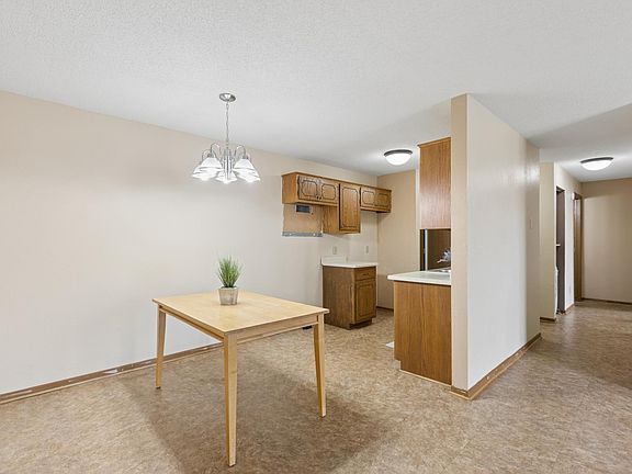 4th image of 315 Waite Ave S APT 212