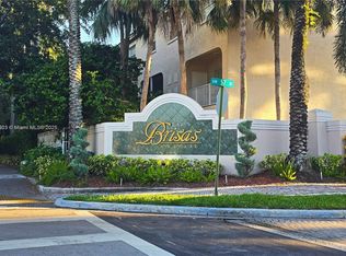 5600 NW 114th Pl APT 103, Doral, FL 33178