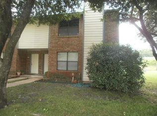 313 Towne House Ln, Richardson, TX 75081
