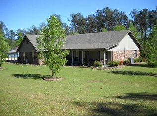 426 Garrett Rd, Silver Creek, MS 39663