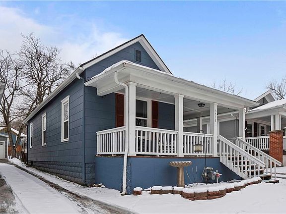 3rd image of 3513 Metropolitan Ave