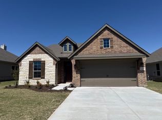 1229 Sabine River Ln, Springtown, TX 76082