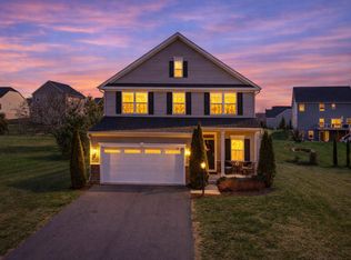 67 Main St, Round Hill, VA 20141
