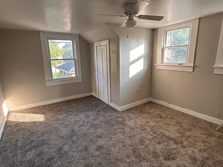244 Michael Ln — Photo 6