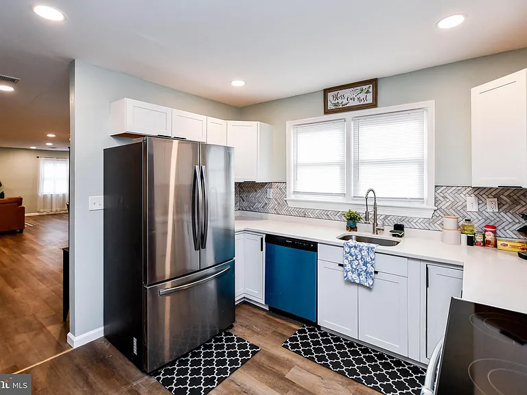 3802 Cedar Dr — Photo 48