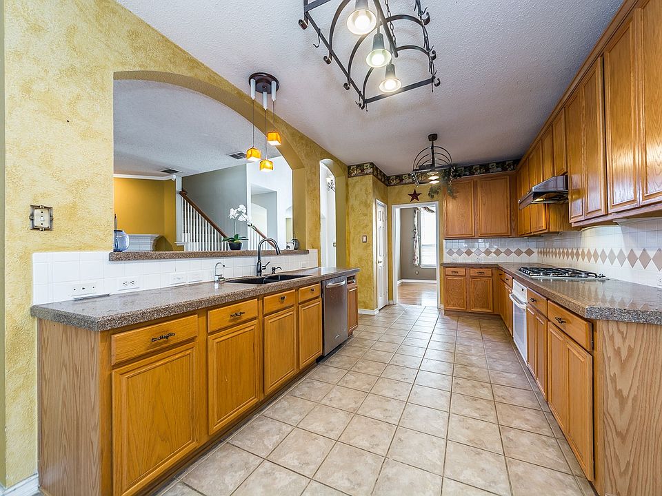 1st image of 9800 Prestmont Pl
