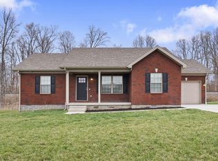 1018 Rainbow Way, Lawrenceburg, KY 40342