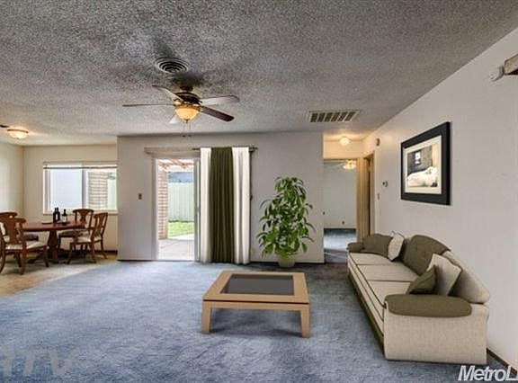 2nd image of 2115 Newbury Cir