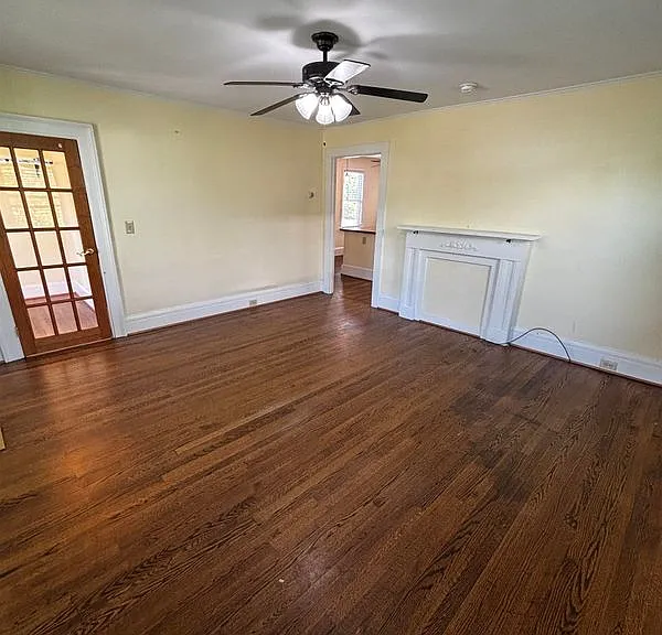 23 Ashuelot St #A — Photo 6