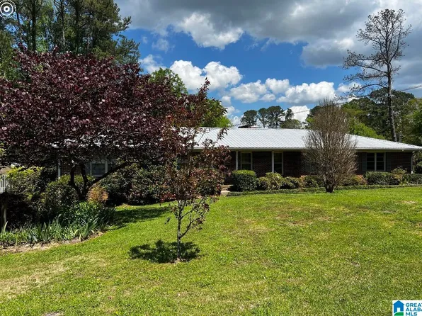 3925 Russell Dr, Anniston, AL 36207