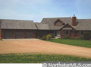 2378 Marschall Rd S, Shakopee, MN 55379