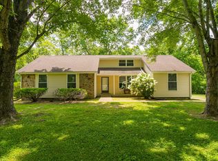 219 Hickory Ct, Kingston Springs, TN 37082