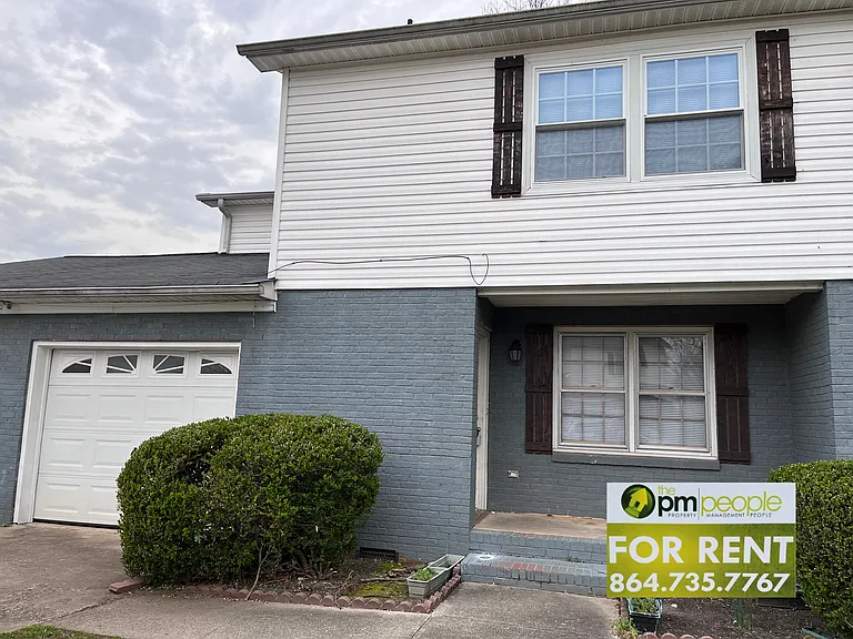 102 Wexford Dr — Photo 11