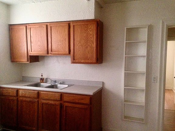 3rd image of 2730 Broadway Ave APT 5