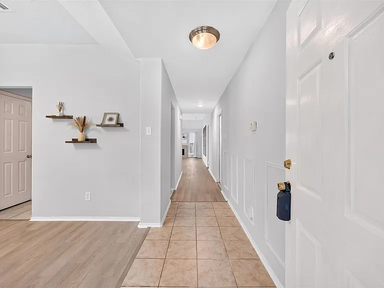 7219 Avocet Ln — Photo 4