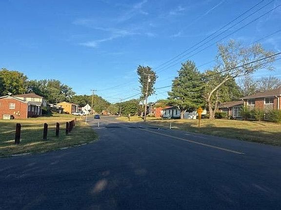 5th image of 3801 Dunbar Dr