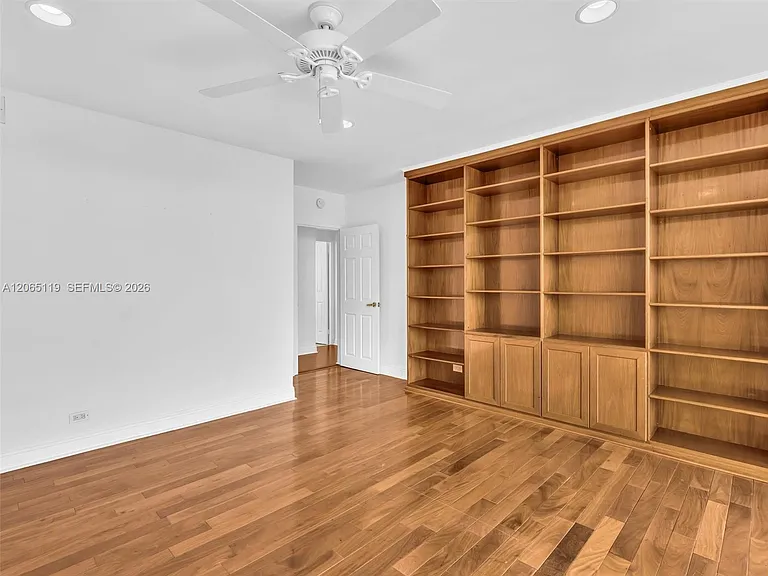 2451 S Brickell Ave #20M — Photo 34
