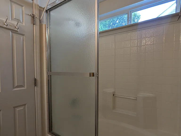 1701 Clooney Ln — Photo 10