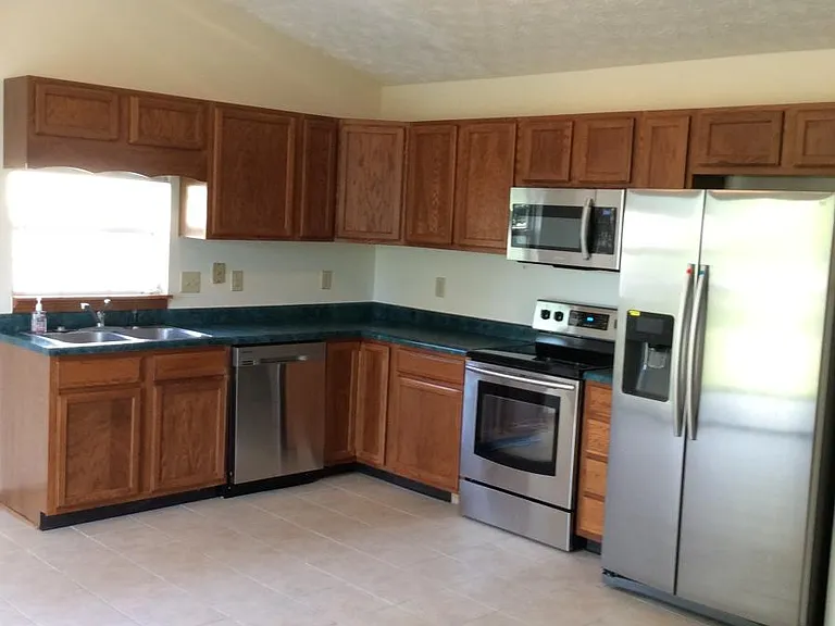 10050 Long Meadow Dr — Photo 9