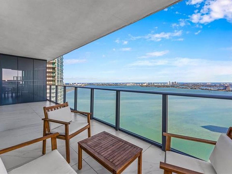 1st image of 650 NE 32nd St #4501