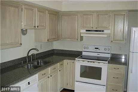 5th image of 3859 Sunny Brook Ct